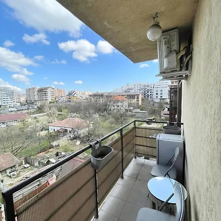 Panoramic Studio